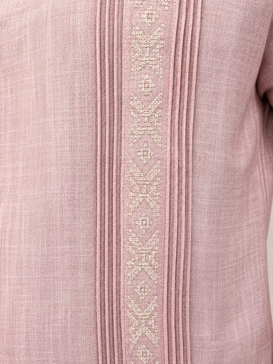 Men's Traditional Embroidered Guayabera Rosewood