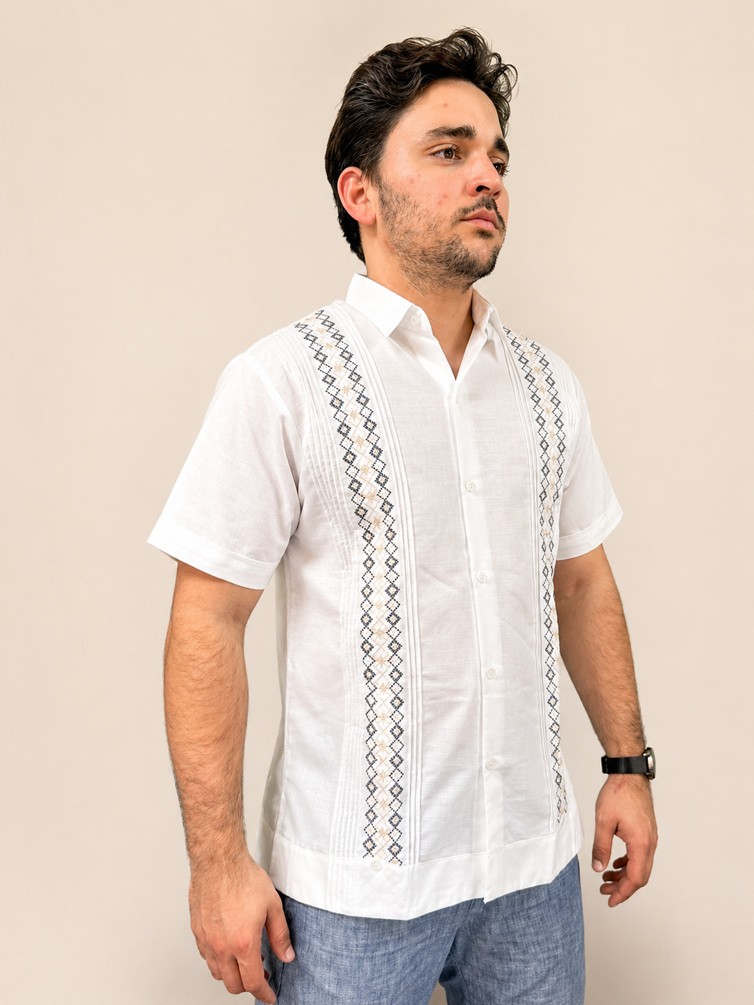 Men's Traditional Embroidered White Guayabera