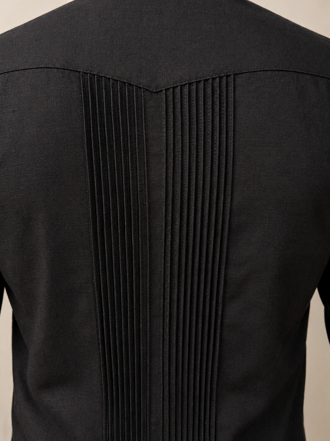 Men's Black Embroidered Baroque Guayabera