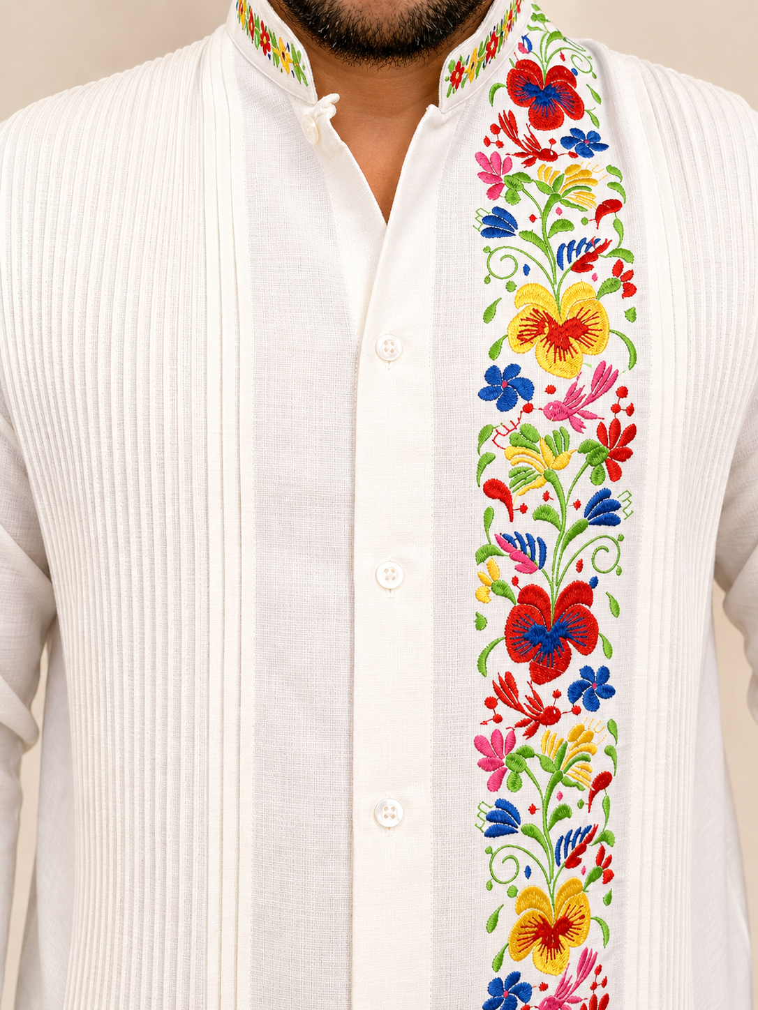 Guayabera Raul hueso bordado